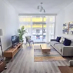 Bright And Stylish 1Bed Near Metro