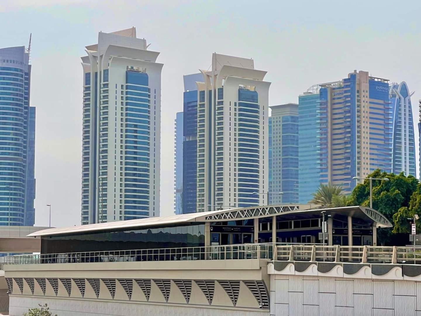 Bright And Stylish 1bed Near Metro * Dubai