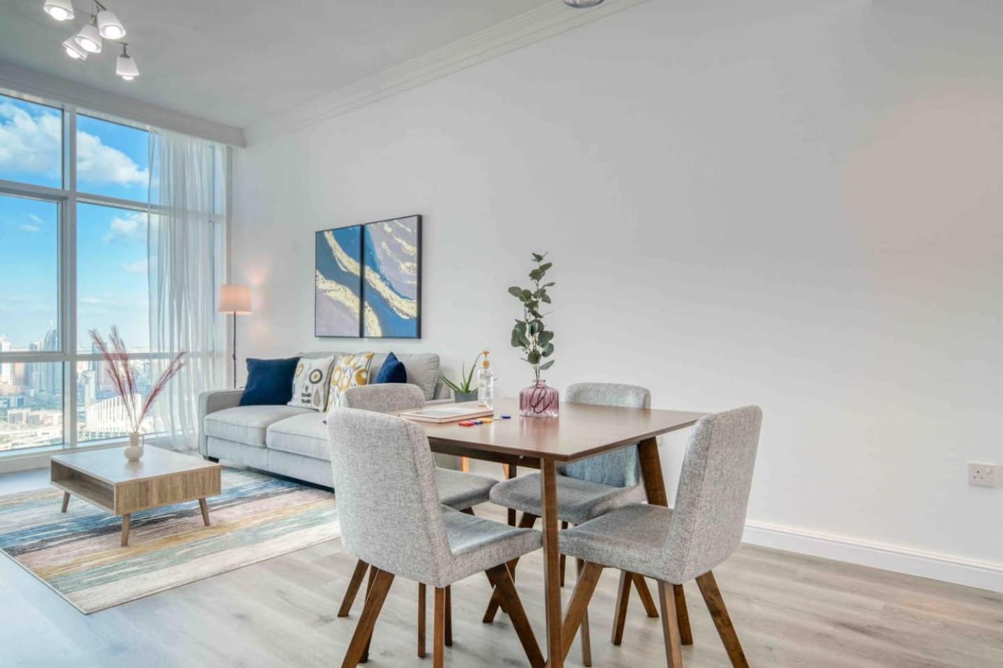 Bright And Stylish 1bed Near Metro Apartment