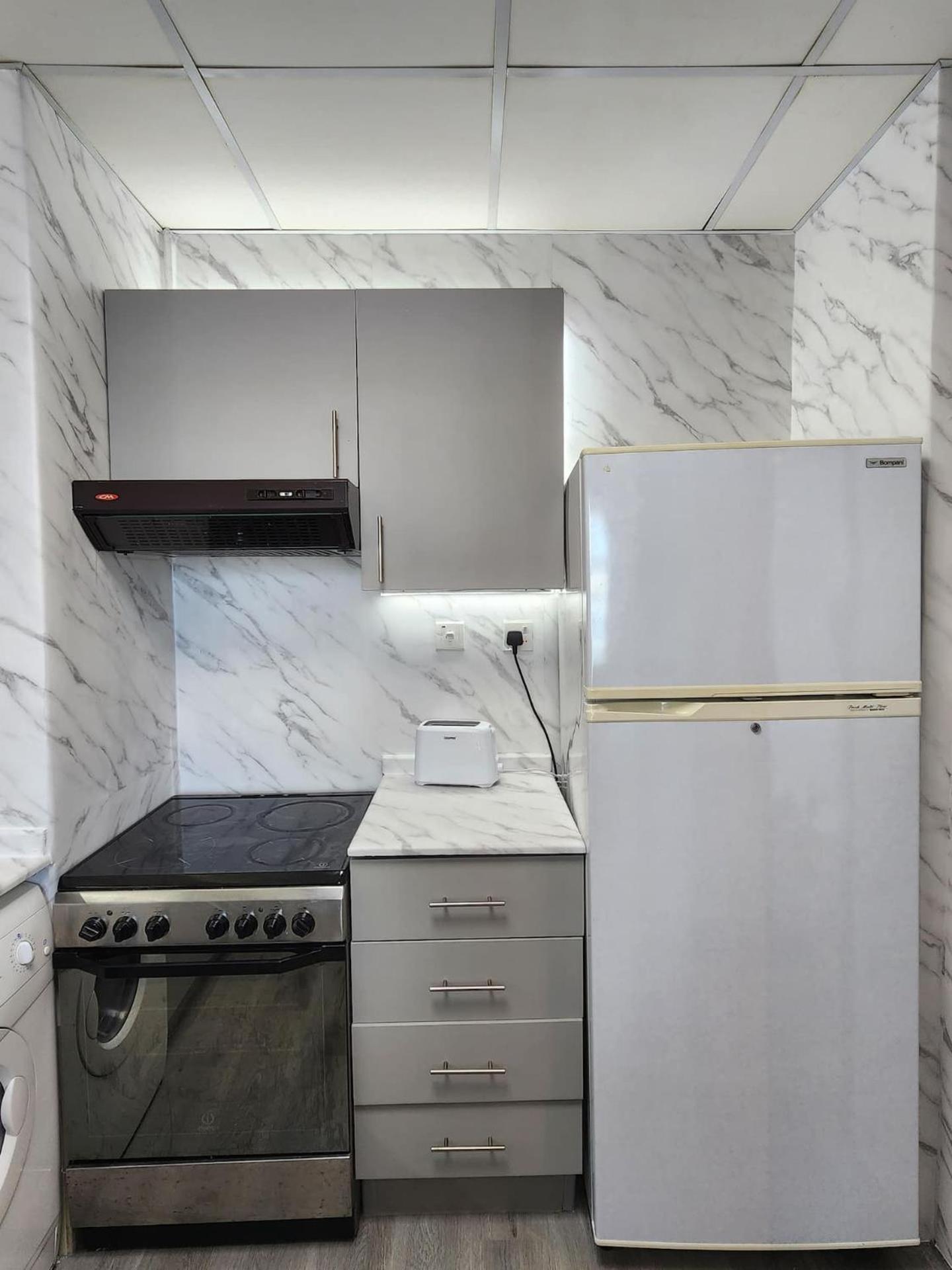 Bright And Stylish 1bed Near Metro Apartment Dubai